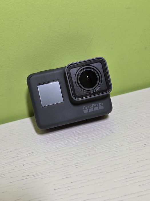 GoPro Hero 5 Black – почти нов, с аксесоари