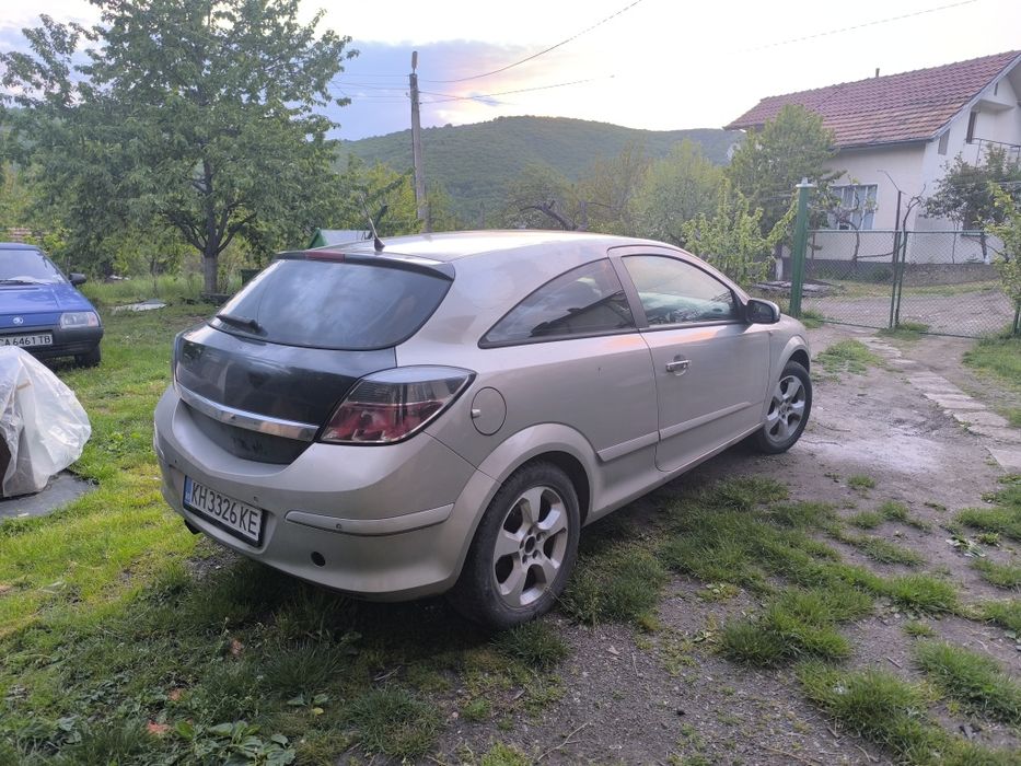 Opel Astra 1.9 120 hp