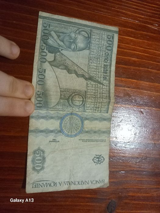 Bancnotă cu Constantin Brâncuși