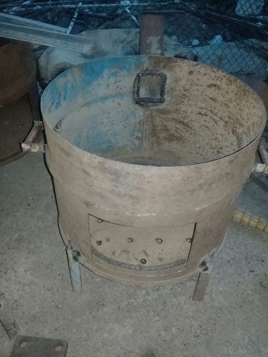 Ошақ әртүрлі размерде.