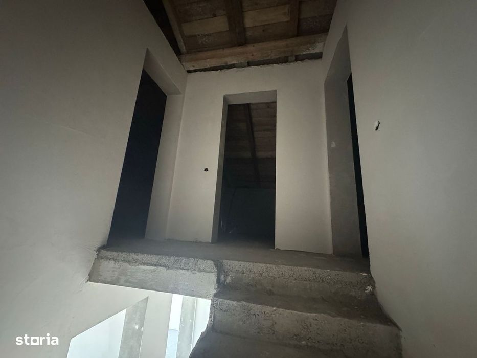 Casa tip duplex P+E+Pod 200 mp utili - Floresti
