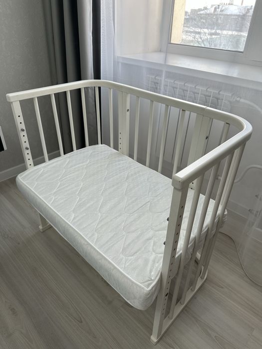 Продам детскую кроватку