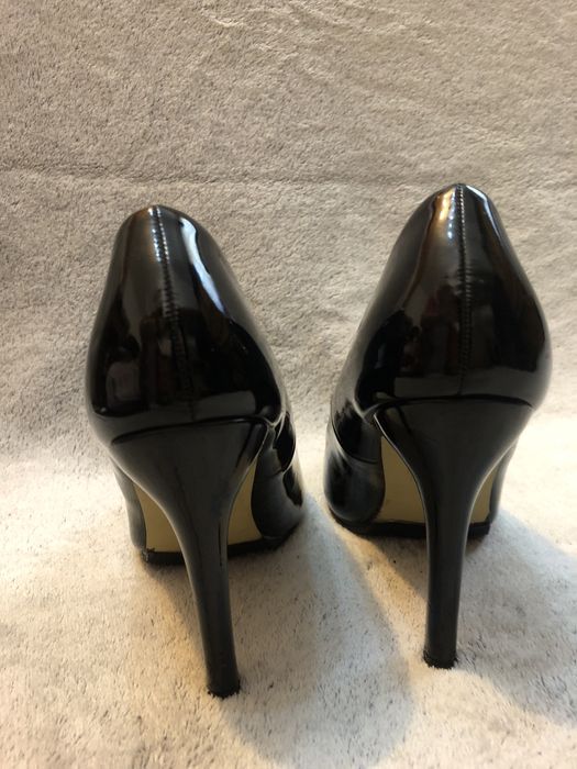Vand pantofi stiletto