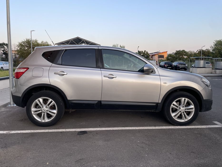 Nissan Qashqai 2.0D AUTOMATA 2012 4x4
