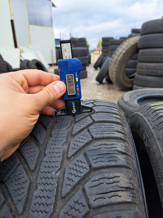 Anvelope de iarna 205-60r16 Semperit