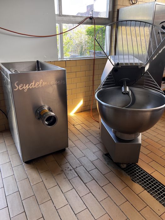 Celula afumare masina tocat tumbler ruhle marmita banzic oase masainox