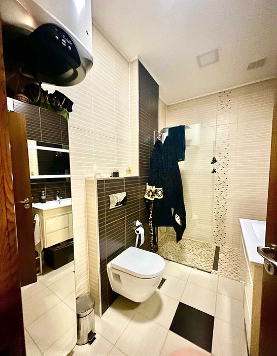 Двустаен апартамент за продажба в Сарафово