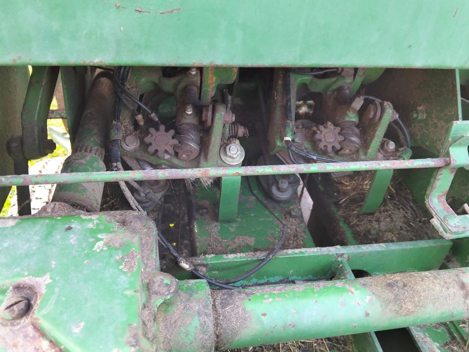 Presă baloți John Deere 224