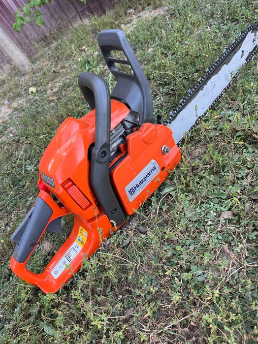 Drujba Husqvarna în garanție, folosită doar la tăierea a 8m lemn