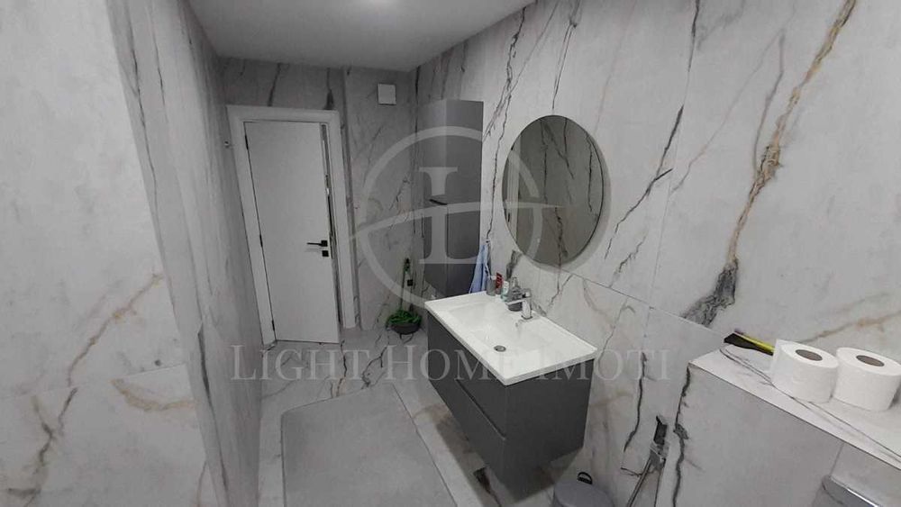 Продава се Четиристаен апартамент в Пловдив, Каменица 2 - 131 кв.м за 2214 €/кв.м - Снимка #7