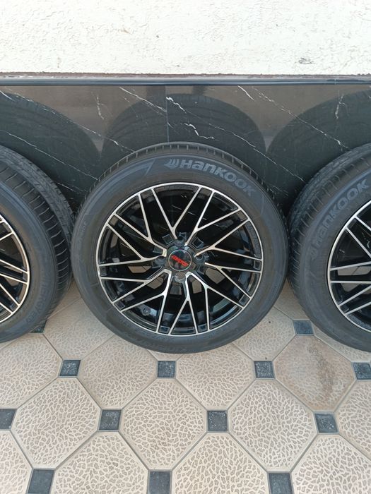 Vossen Diska Balon 185 55 R15  Holati Yaxshi