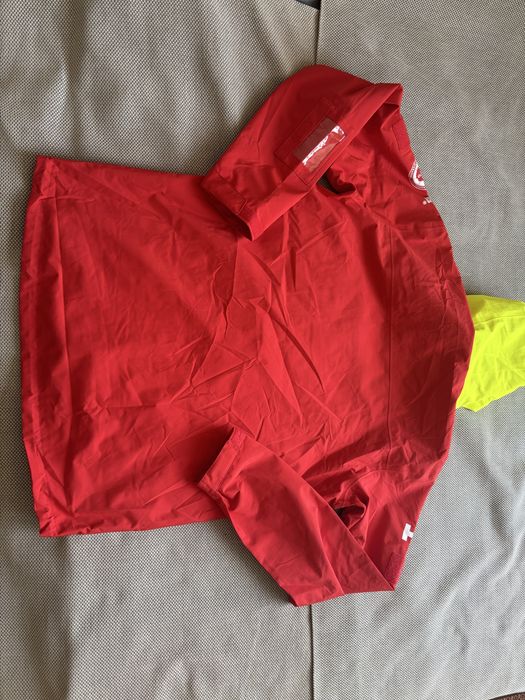 Мъжко тънко яке Helly Hansen