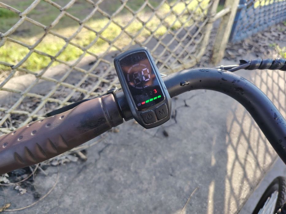 28цола   електрически алуминиев велосипед  зарядно устрой дискови спир