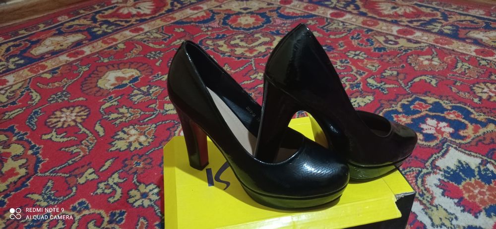 Женские туфли фирменный
