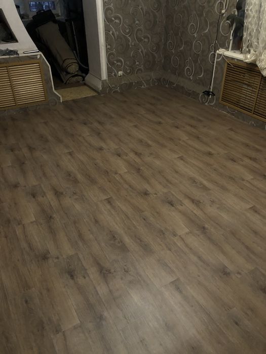 Укладка Ламинат,линолеум, елочка, ковролин, плинтус, ламинат,обои.