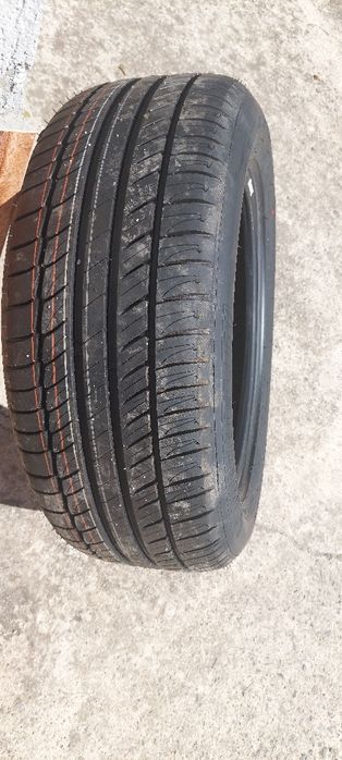 Michelin лятна гума 215 55 16