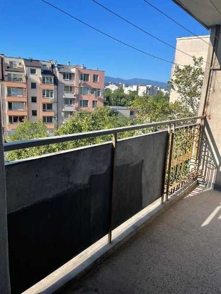 Продава се Двустаен апартамент в Пловдив, Кючук Париж - 82 кв.м за 1464 €/кв.м - Снимка #6