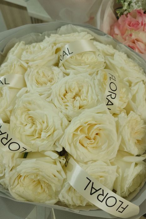 Букеты цветов свежие