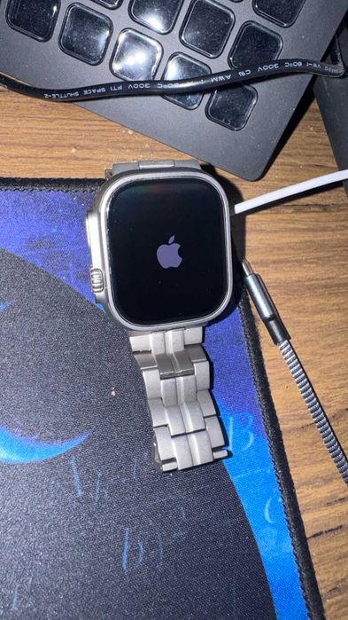 Vând Apple Watch Ultra