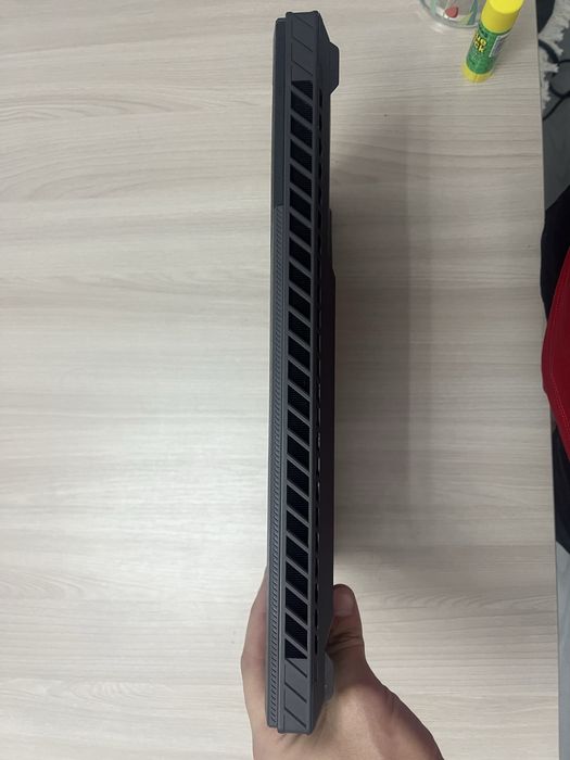ASUS ROG Strix G614J