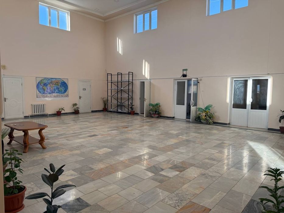 Urganch shaharida ijaraga ofis