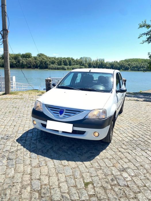 Dacia Logan Se vinde Dacia Logan 1.6 8 valve din anul 2008 !4000 EURO!