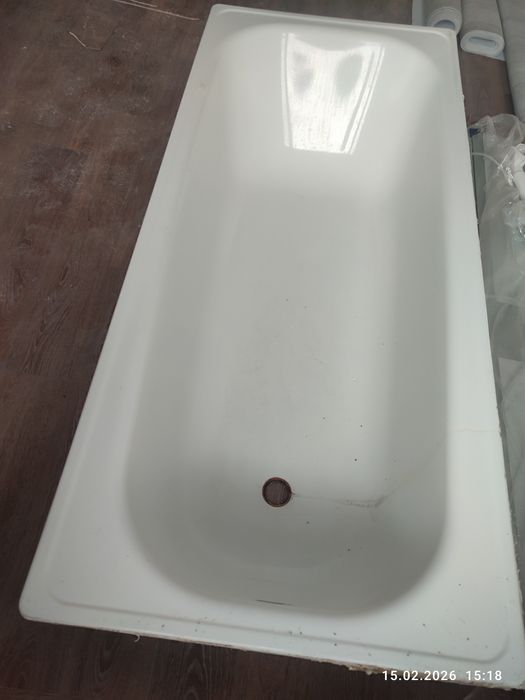Продается Ванна б/у