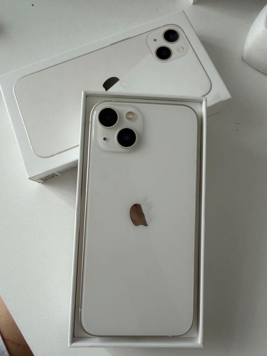 IPhone 13. Память 128.