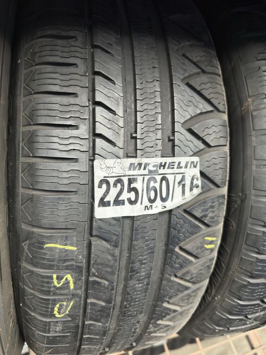 225/60/16 michelin M+S