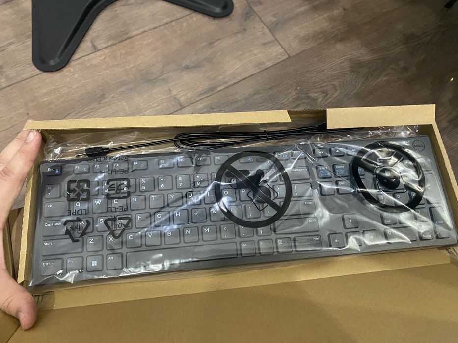 Продам новые usb-клавиатуры DELL