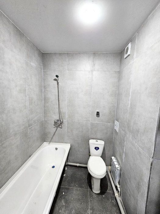 Продаётся квартира в р-не Мирабад, ЖК Assalom Sohil 1/16/16