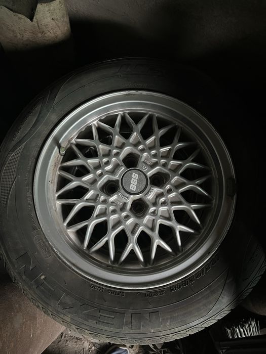 Шины с дисками 195/65/15 NEXEN летние комплект 4 шт.