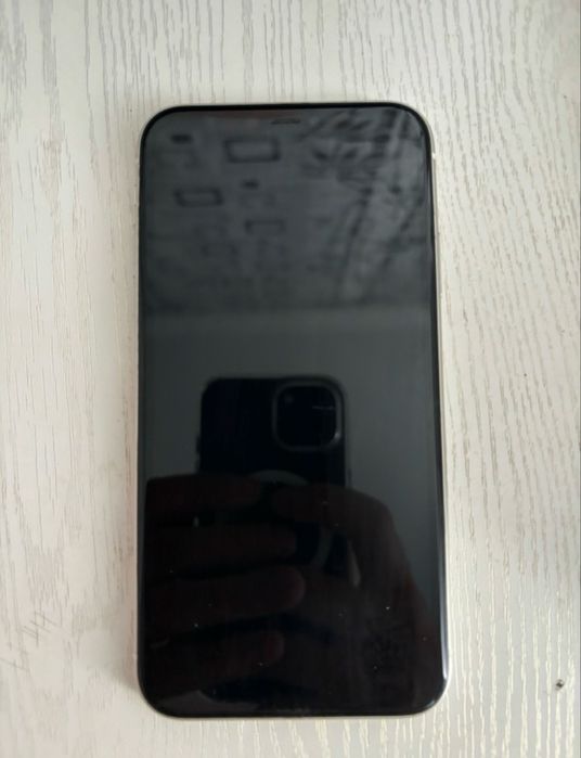 Iphone 11 64GB -77