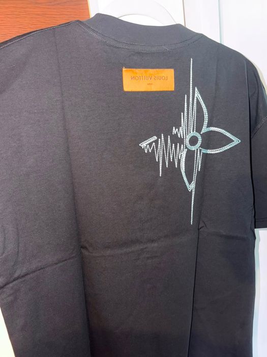 Tricou Louis Vuitton Negru  - Nou cu etichetă (Model Brodat Abstract / Streetwear)