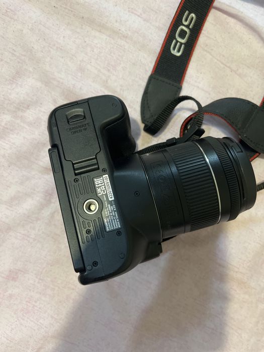 Canon 250D в отличном состояний