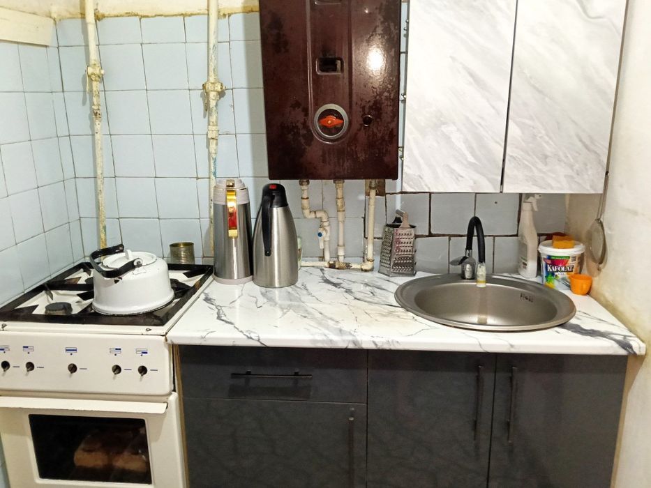 Срочно продаётся 2 комнатная квартира в городе Чирчике