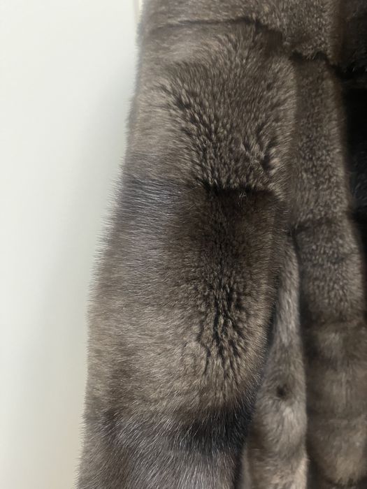 Продам шубу красивую ,