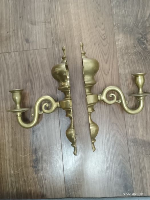 Set doua aplici din alama.