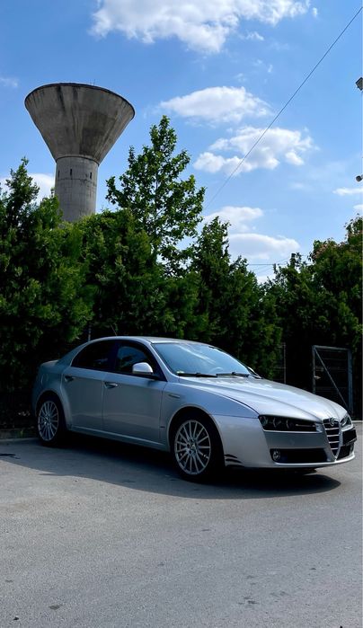 Alfa Romeo 159