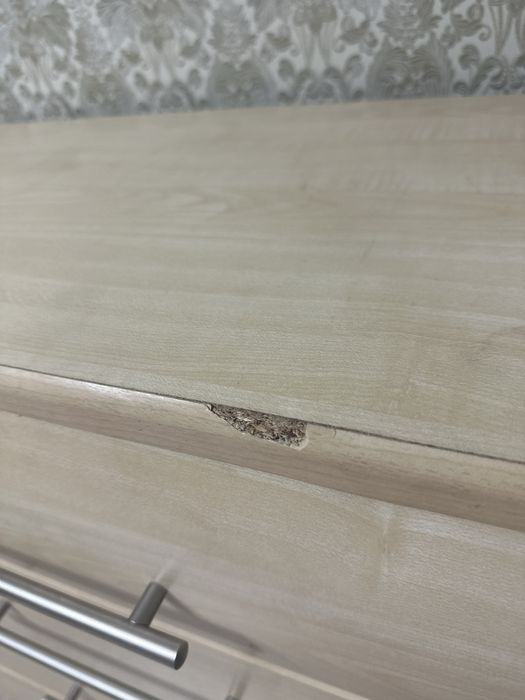 Тумба с зеркалом