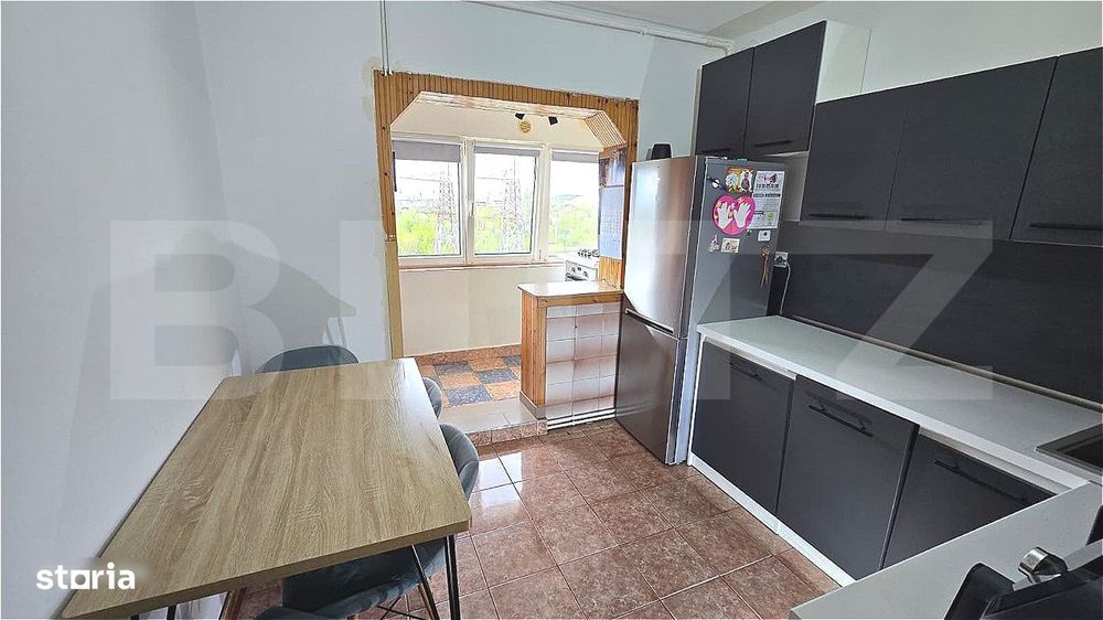 Apartament de vanzare, decomandat, 45 mp utili, 2 balcoane, loc de par