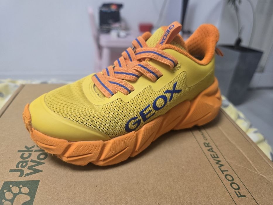 Geox copii marimea 32
