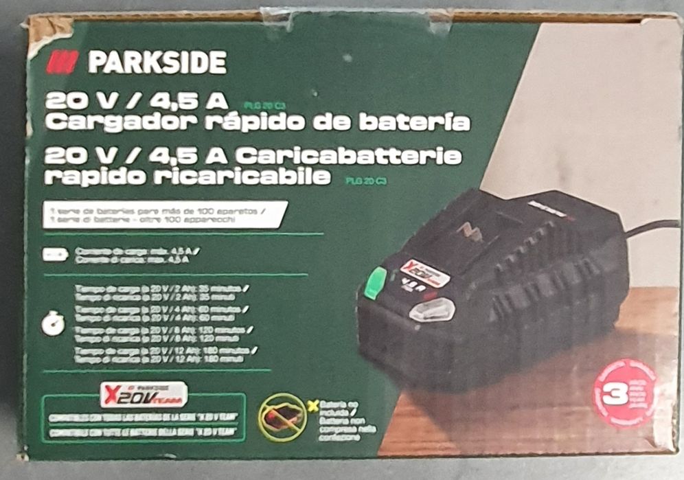 Încărcător rapid parkside 20V /4.5AH