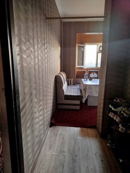 Срочно продается квартира кадышева 1/8/9