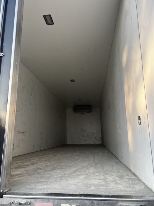 Izotermik Kuzov sotiladi