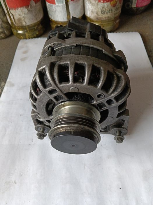 Alternator Dacia Logan Sandero benzină 1.2