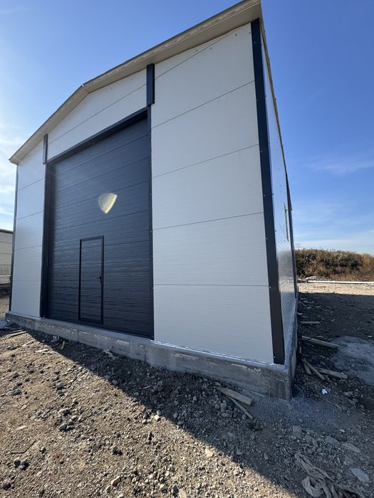 Usi de garaj industriale tip sectionale usa rulou rezidentiale