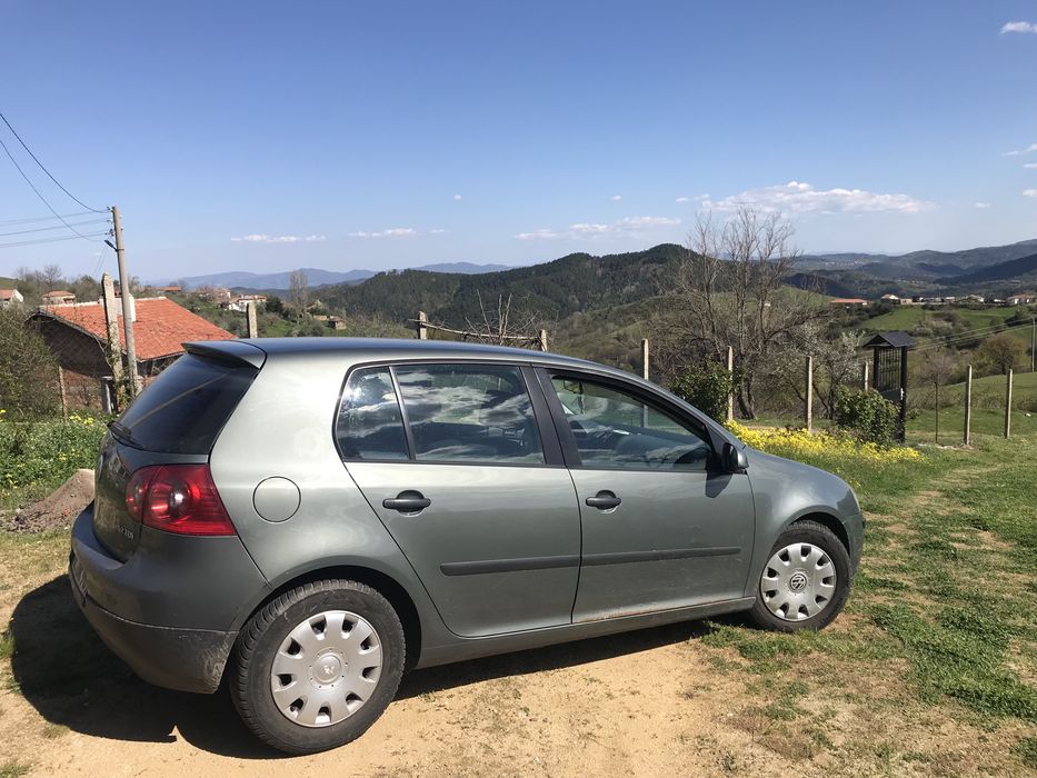 Golf 5  1,9