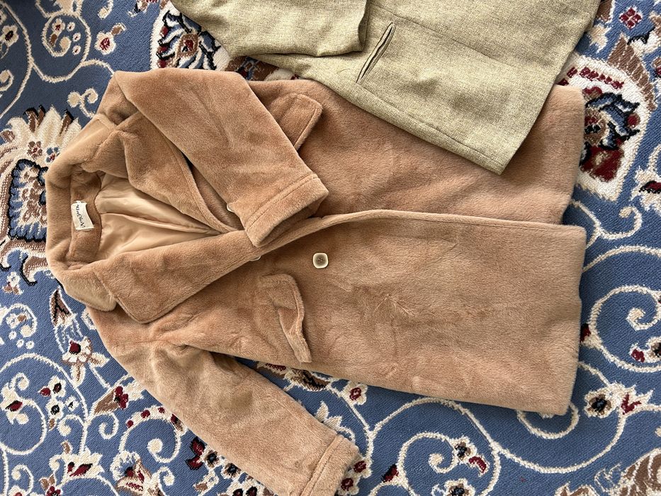 Пальто и костюм размер S/M