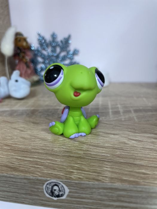 фигурка лпс оригинал